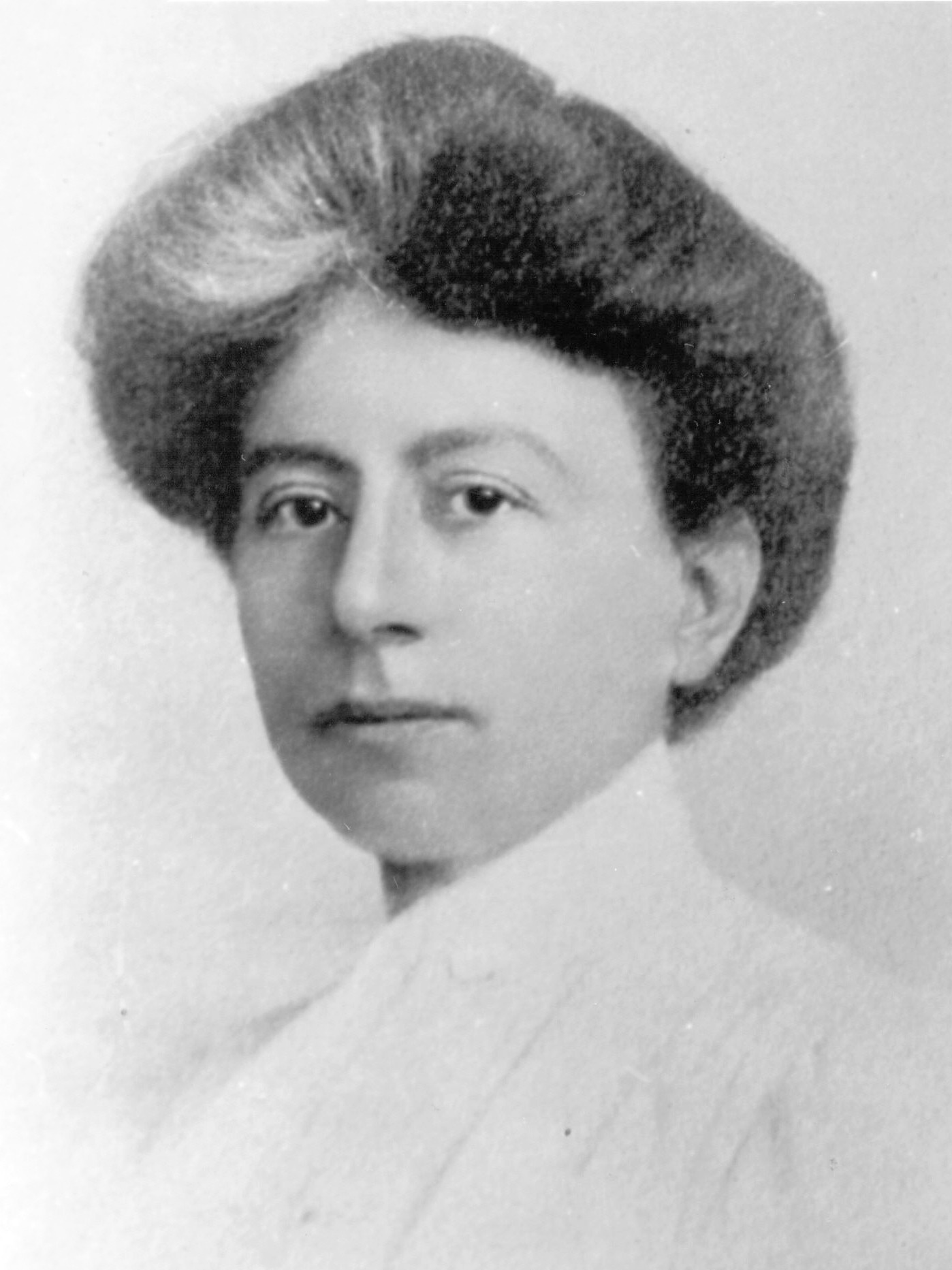 portrait of Margaret Floy Washburn